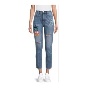 No Boundaries NOBO Juniors Mom
Jeans, High Rise, Size 9,Patch
Embroidered,